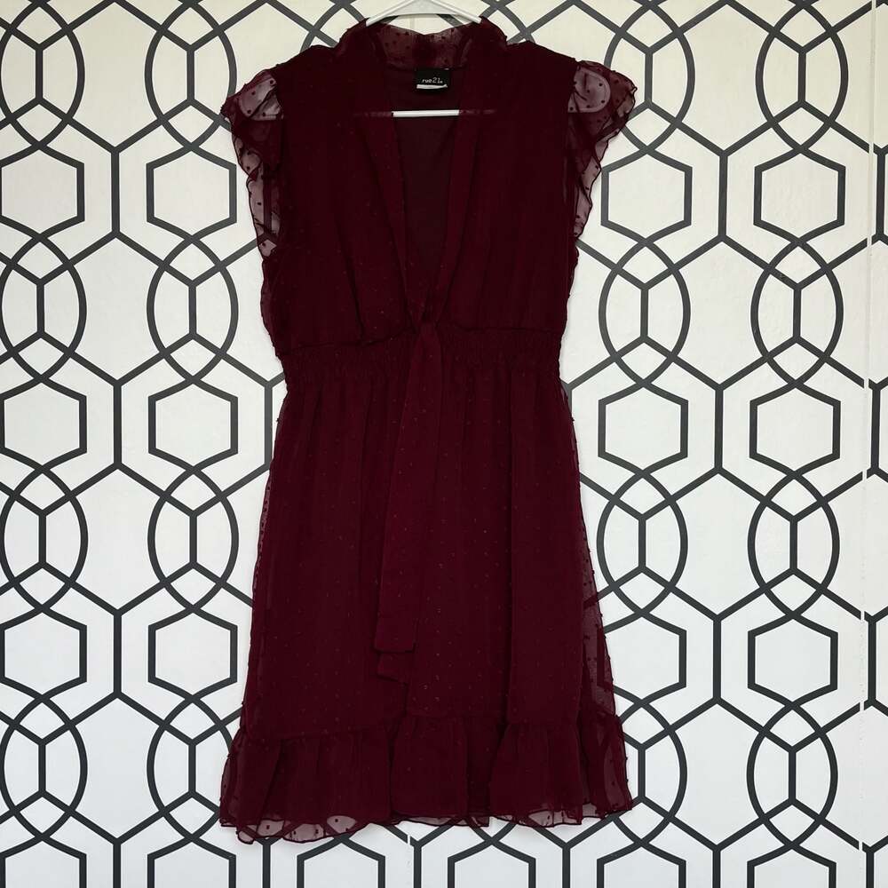 rue21 Burgundy Swiss Dot Tie Front Smocked Waist Dress Size L